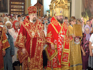 Митрополит Белгородский Иоанн и епископ Губкинский Софроний