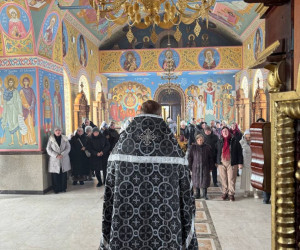 В День защитника Отечества и первый день Великого поста в Успенском храме почтили память павших воинов