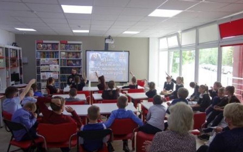 В Шебекинской центральной детской библиотеке состоялась встреча юных читателей со священником