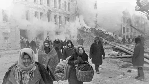 872 дня ада: 82 год назад  была снята блокада Ленинграда