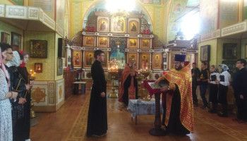 Молебны по окончании учебного года для старшеклассников городских школ прошли в Новом Осколе