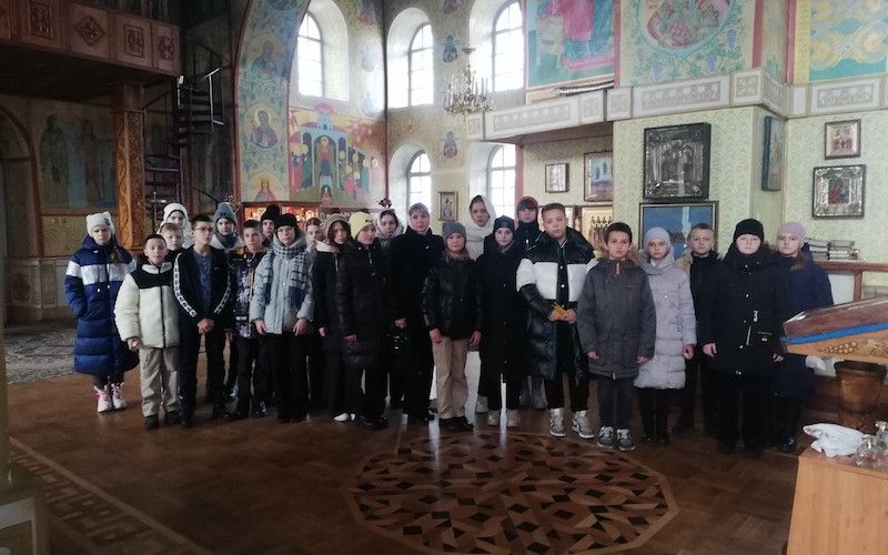 Новооскольские школьники посетили Успенский собор
