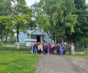 Экскурсию для вынужденных переселенцев из Шебекино провели по "Золотому кольцу Новоосколья"