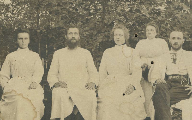 История в фотографиях