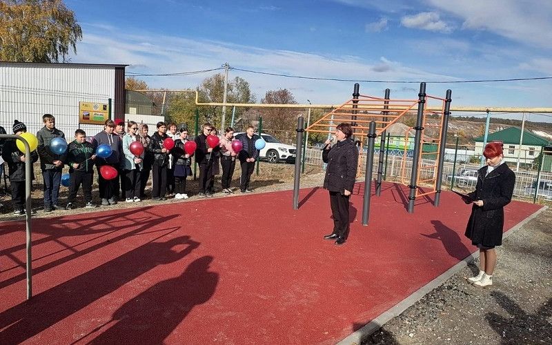 В селе Богородское на территории школы открыта спортивная площадка