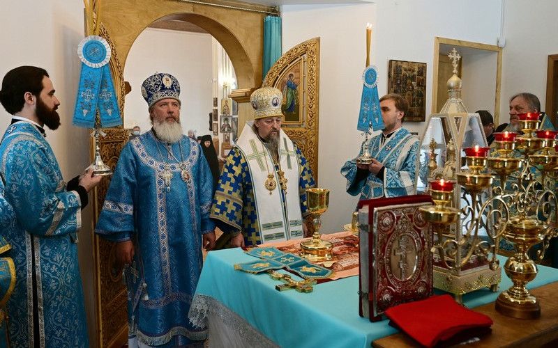 Митрополит Белгородский и Старооскольский Иоанн посетил Иркутскую митрополию