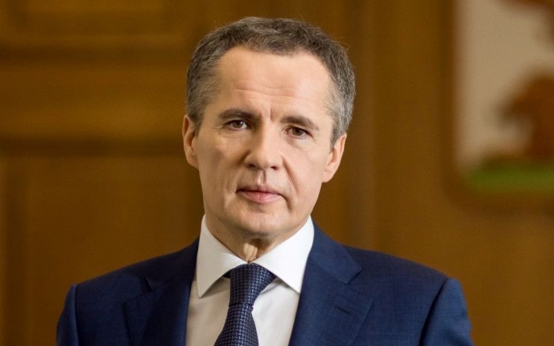 Вячеслав Гладков поздравил белгородцев с днем православной молодежи