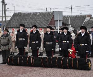 82 годовщину освобождения от немецко-фашистских захватчиков отметили новооскольцы