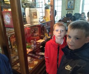 Новооскольские школьники пришли с экскурсией в храм
