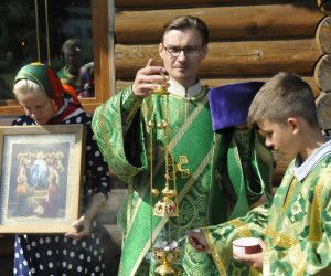 Праздник небесного покровителя людей в белых халатах