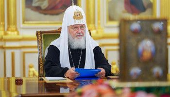 Святейший Патриарх призвал белгородцев помогать нуждающимся и усилить молитвы о мире на Украине