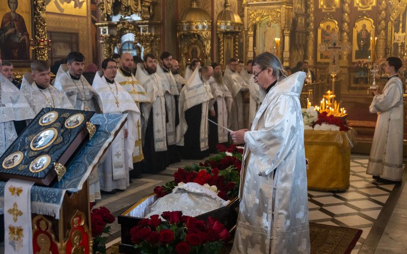 «Он мог и должен был жить»: в Белгороде простились с иереем Михаилом Хасэгава, трагически погибшим в ДТП