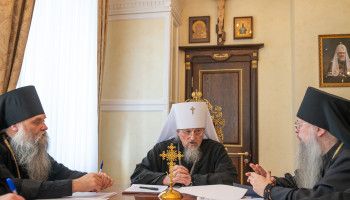 Архиерейский совет Белгородской митрополии выразил благодарность Предстоятелю за помощь жителям приграничья