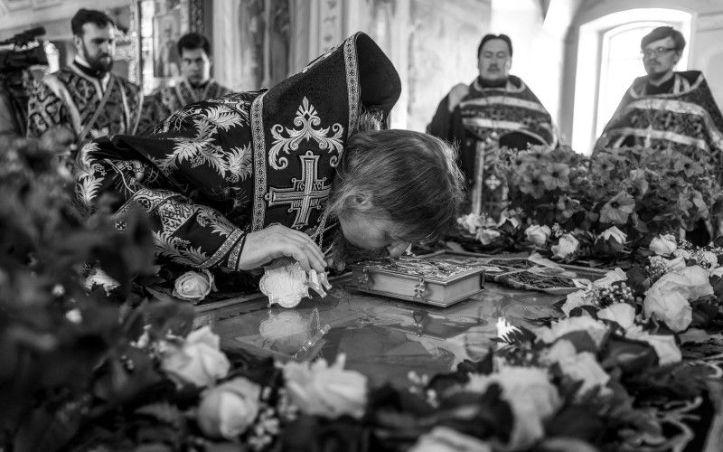 «Покланяемся Страстем Твоим, Христе: покажи нам и славное Твое Воскресение»