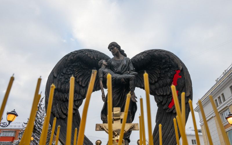 Память сердца, обращённая к небу: в Белгороде открыли памятник жертвам обстрела
