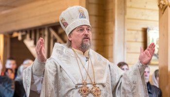 Митрополит Иоанн поздравляет верующих с праздником Вознесения Господня