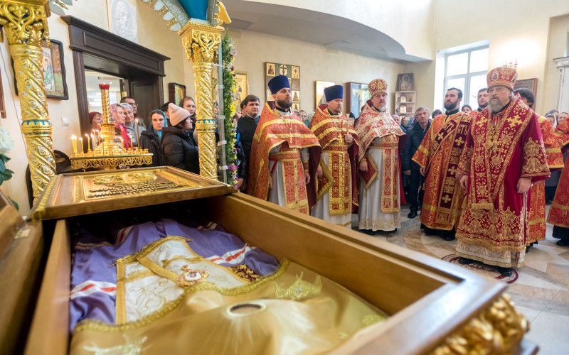 Святое Белогорье отмечает 10-летие обретения мощей священномученика Никодима (Кононова)