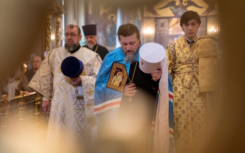 Архиерейское служение в Неделю 16-ю по Пятидесятнице