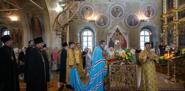 30-летие освящения Петропавловского придела Смоленского собора отметили в Белгороде