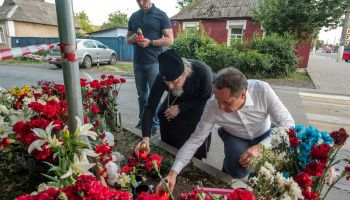 Митрополит Иоанн и Вячеслав Гладков посетили место трагедии
