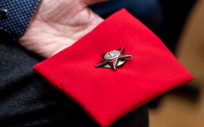 Орден Красной Звезды возвращен потомкам героя