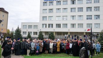 В Белгороде освятили закладной камень в основание больничного храма в честь целителя Пантелеимона