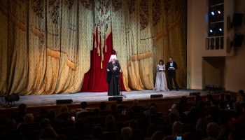 Митрополит Иоанн поздравил работников культуры Белгородчины с профессиональным праздником