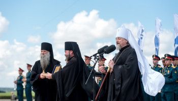 12 июля - день памяти Первоверховных апостолов Петра и Павла и 79-я годовщина Прохоровского танкового сражения