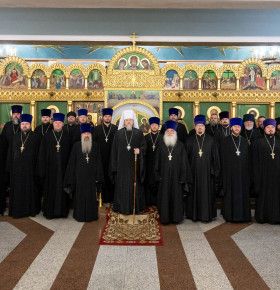 Собрание благочинных Губкинской епархии: кадровые решения, помощь жителям приграничья и церковные проекты