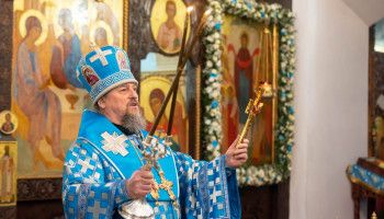 Митрополит Иоанн поздравляет верующих в праздником Покрова Пресвятой Богородицы