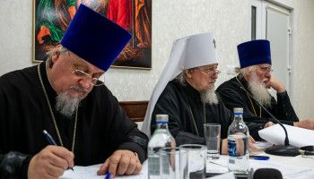 В Старом Осколе прошло собрание благочинных и председателей епархиальных отделов и комиссий