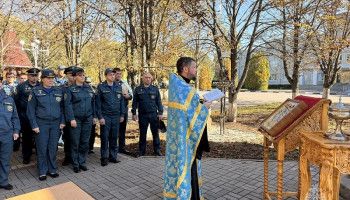 В Белгородской области прошли торжественные богослужения в честь Иконы Божией Матери «Неопалимая Купина»