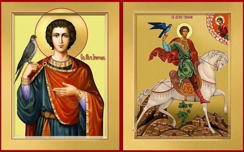 Святой с соколом на руке