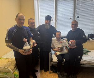 Патриаршие добровольцы доставили в Белгород подарки от Патриарха