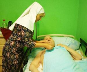 Накануне Праздника Успения 26 подопечных Белгородского хосписа получили Святое Причастие