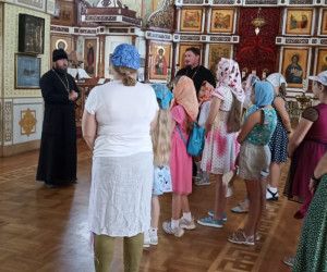 Воспитанники воскресной школы Гаврииловского храма показали спектакль в новооскольской школе-интернате