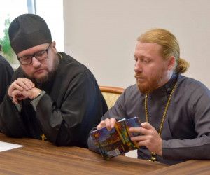 В храме Рождества Христова состоялось собрание духовенства II Старооскольского церковного округа