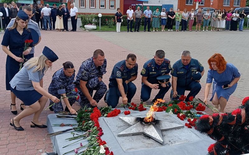 В Новом Осколе почтили память павших в годы Великой Отечественной войны