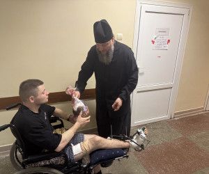 Патриаршие добровольцы доставили в Белгород подарки от Патриарха