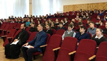 «Кто хранит уста свои, тот бережёт душу свою». В Бехтеевской СОШ прошла встреча со священнослужителем