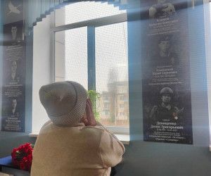 Открытие мемориала в школе поселка Маслова Пристань