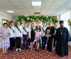 В новооскольских школах прозвенел последний звонок