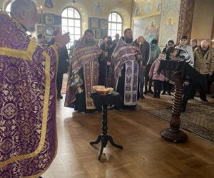 Во всех храмах Новооскольского городского округа почтили память жертв трагедии в Красногорске