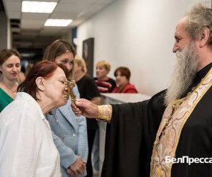 В Белгороде освятили капитально отремонтированную гимназию № 5