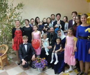 «Мы друг за друга все молимся». Правила жизни семьи протоиерея Сергия Шумских