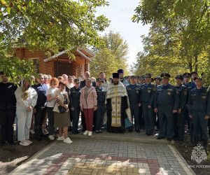 В Белгородской области прошли торжественные богослужения в честь Иконы Божией Матери «Неопалимая Купина»