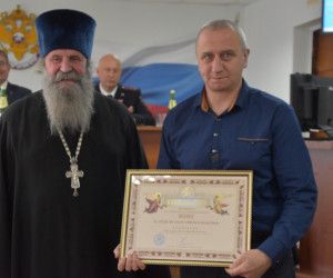 В Новом Осколе поздравили сотрудников МВД с профессиональным праздником