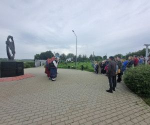 Экскурсию для вынужденных переселенцев из Шебекино провели по "Золотому кольцу Новоосколья"