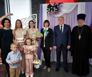 Семь новооскольских женщин удостоены Почётного знака «Материнская слава»